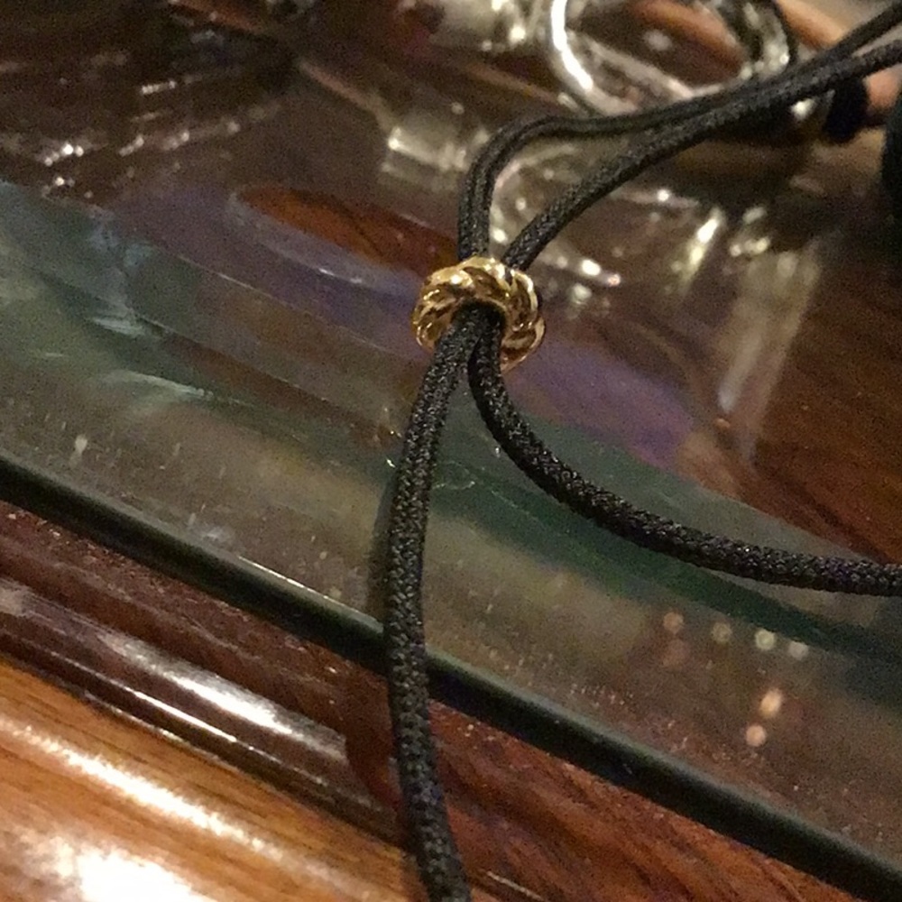 Necklaces - Picture 4 of 4